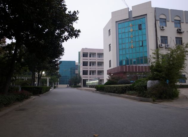 同桌的你与你一路同行——江阴市初级中学校服 同桌的你与你一路同行——江阴市初级中学校服