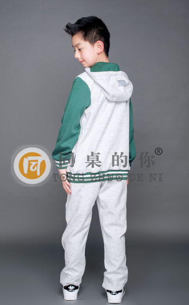 1533693253(1).png 1533693253(1).png