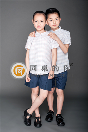 如何清洗白色校服能像新的一样