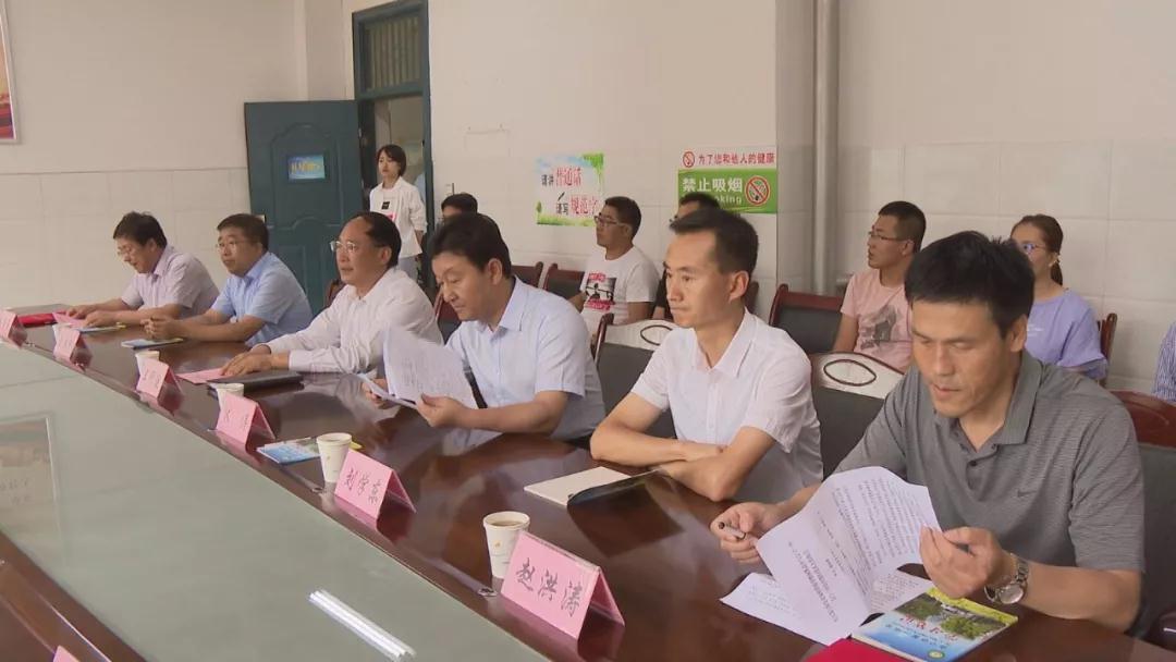 情系老区教育，爱洒会宁学子 | 同桌的你校服将爱心播撒甘肃会宁！