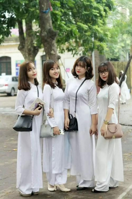 各国校服 各国校服