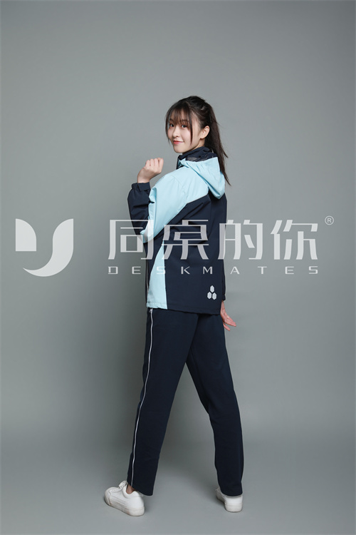 穿校服的好处 穿校服的好处